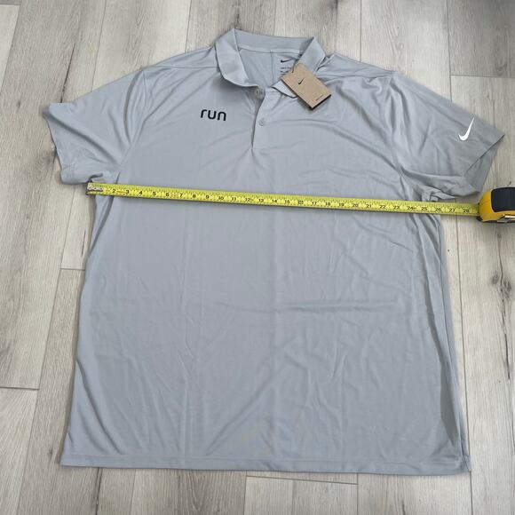 Nike RUN Men’s Polo Shirt Size XXLarge Gray NWT - Picture 2 of 9